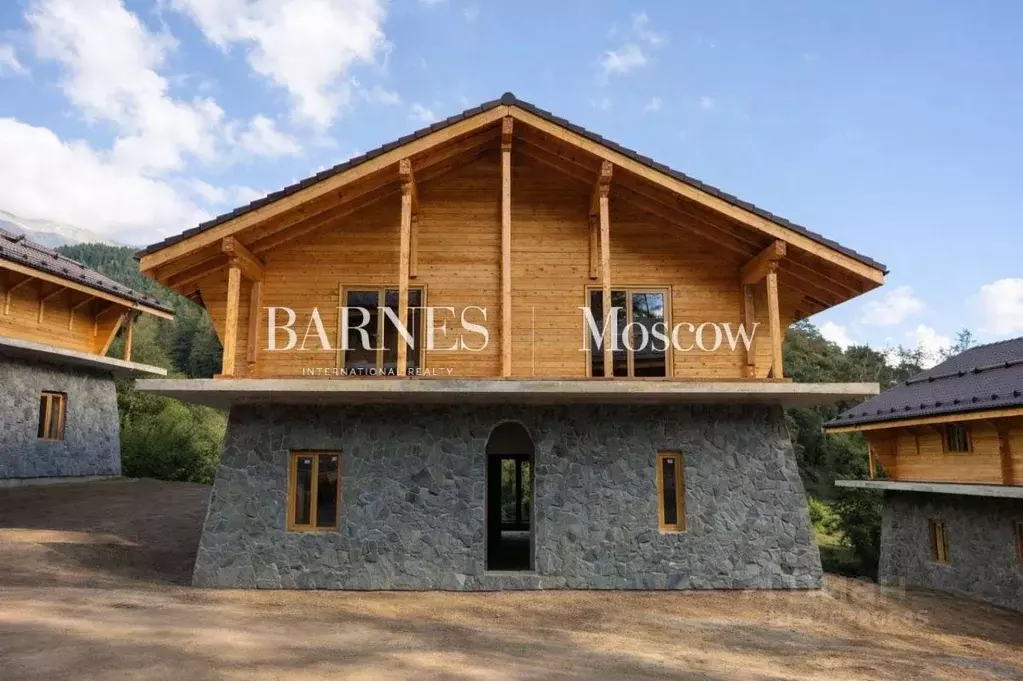 Дом в Карачаево-Черкесия, Зеленчукский район, Лунная Поляна хут.  (244 ... - Фото 2