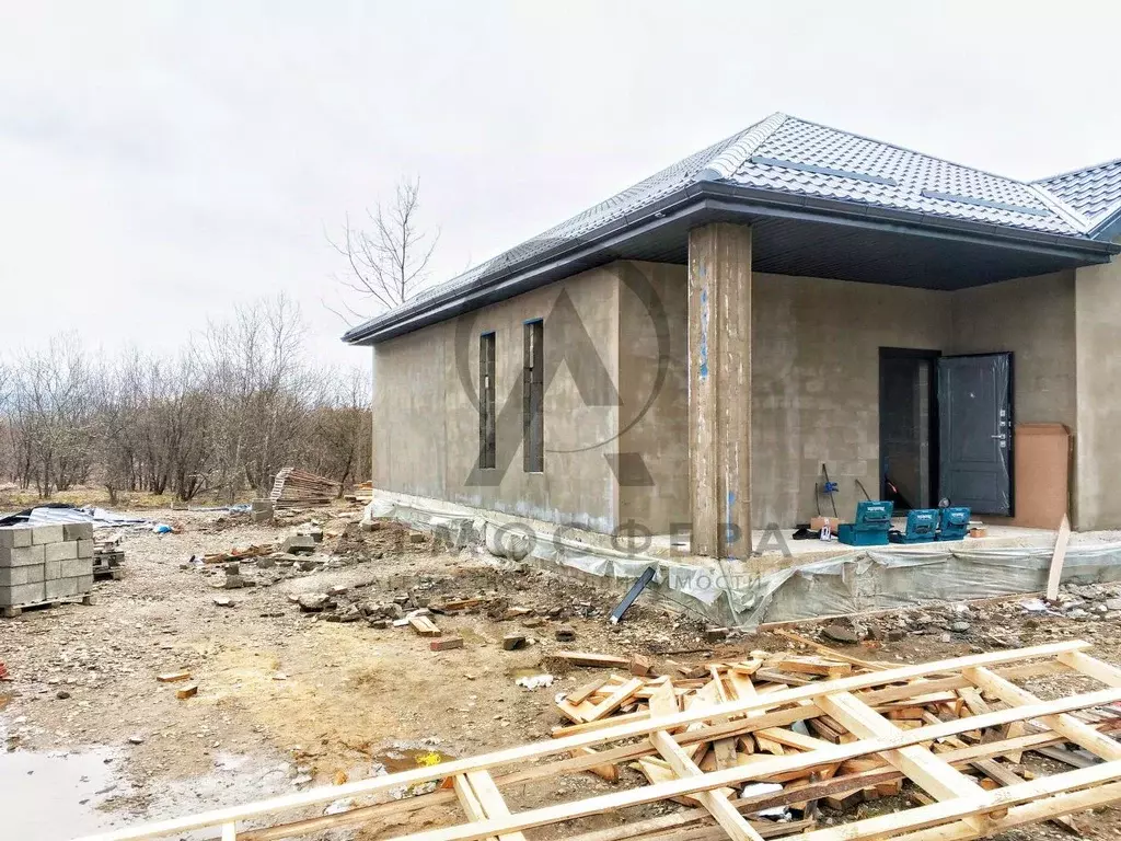 Дом в Краснодарский край, Апшеронск  (92 м) - Фото 1