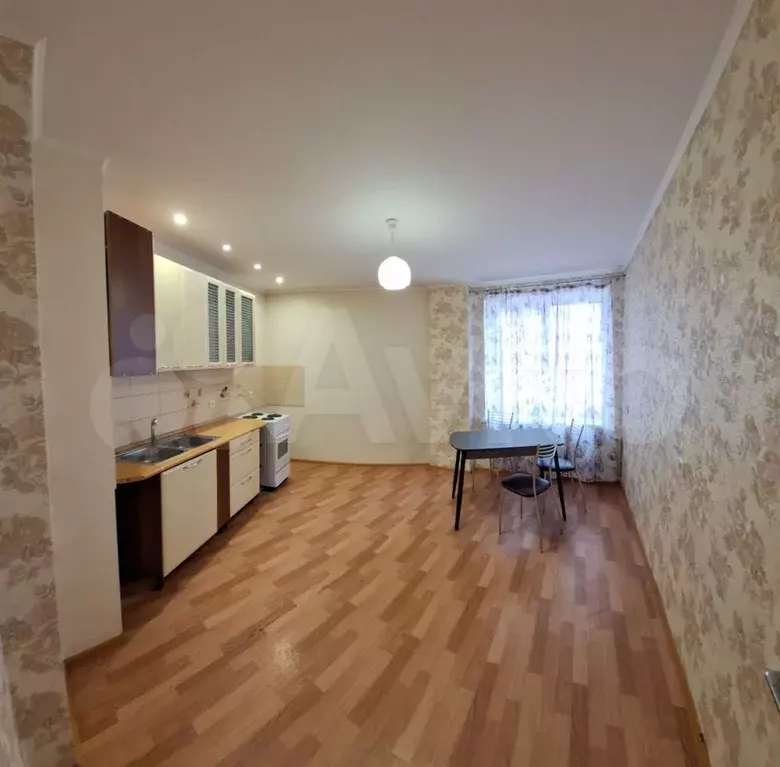 2-к. квартира, 65 м, 4/15 эт. - Фото 1