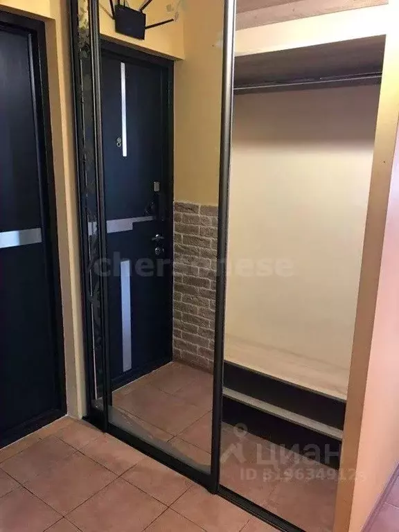 2-к кв. Севастополь просп. Генерала Острякова, 47 (52.0 м) - Фото 0