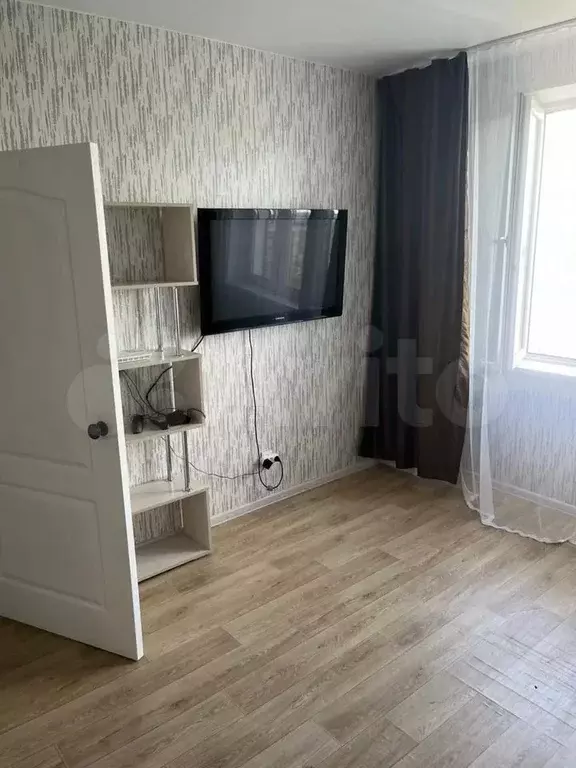 1-к. квартира, 37 м, 6/10 эт. - Фото 0