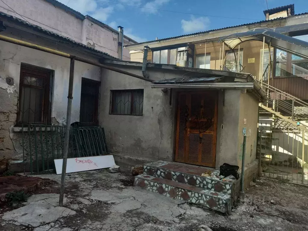 Помещение свободного назначения в Крым, Симферополь ул. ... - Фото 0