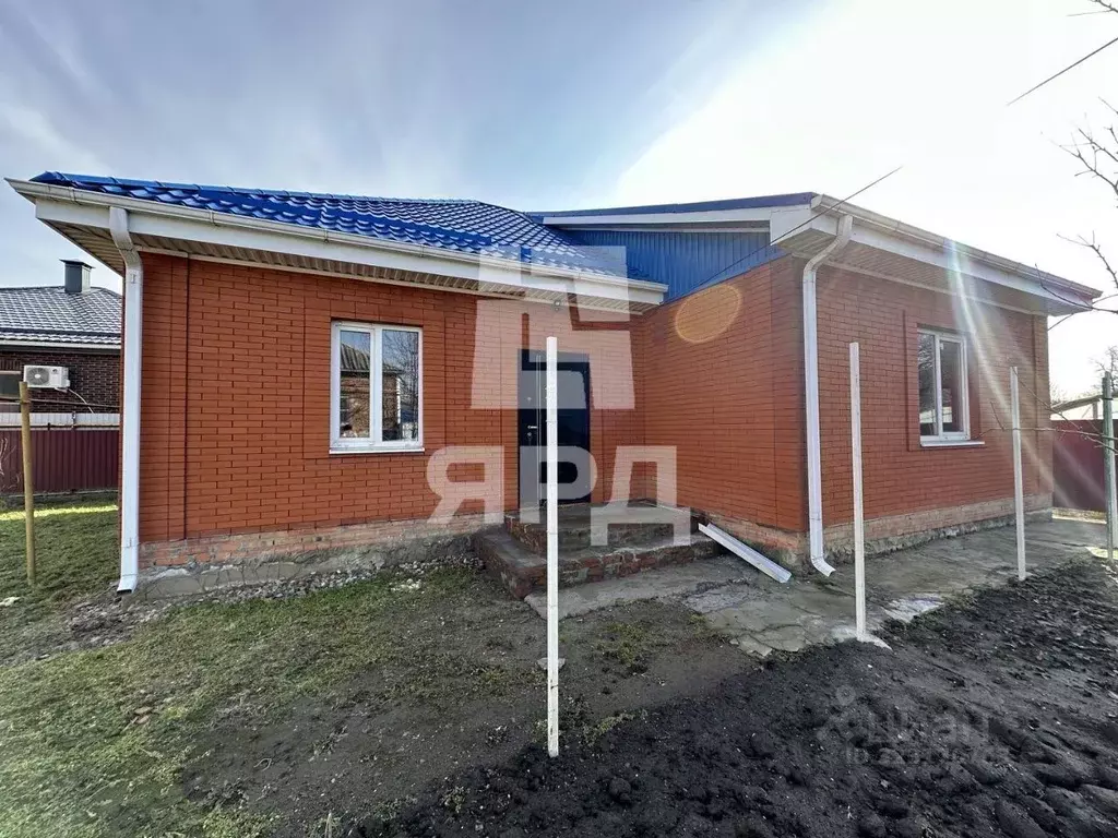 Дом в Ростовская область, Батайск Молдавская ул., 1А (98 м) - Фото 1