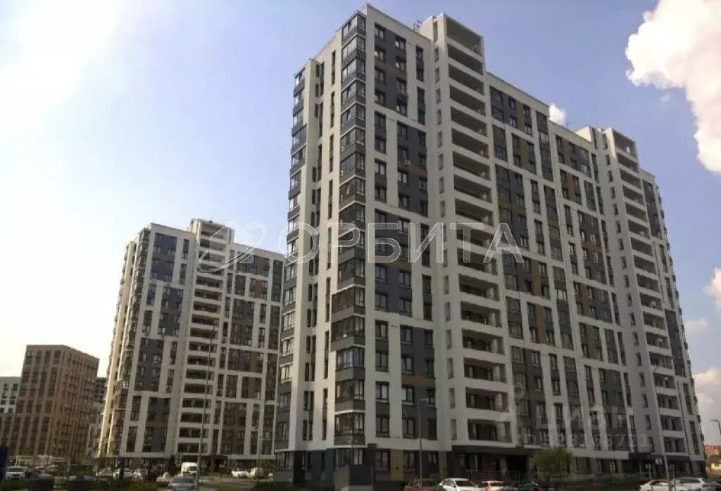 2-к кв. Тюменская область, Тюмень ул. Фармана Салманова, 23 (51.5 м) - Фото 1