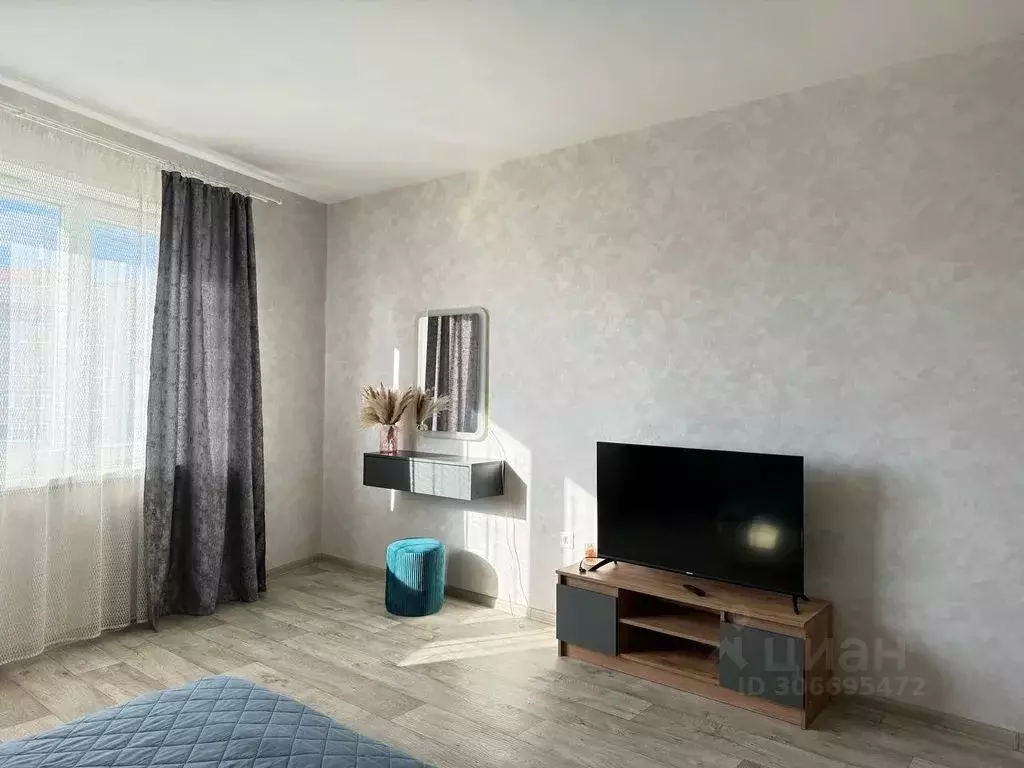 1-к кв. Красноярский край, Красноярск ул. Алексеева, 24к1 (50.0 м) - Фото 1
