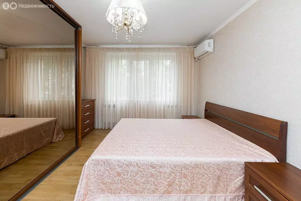 3-комнатная квартира: Копейск, проспект Славы, 4Б (68 м) - Фото 0