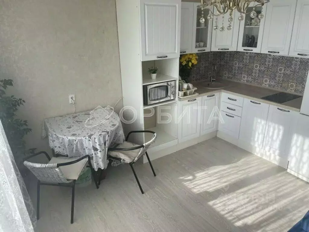 1-к кв. Тюменская область, Тюмень ул. Павла Шарова, 7 (39.4 м) - Фото 1