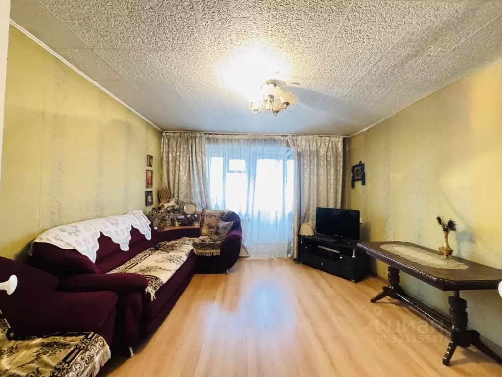 3-к кв. Бурятия, Улан-Удэ ул. Гагарина, 73Б (60.0 м) - Фото 1