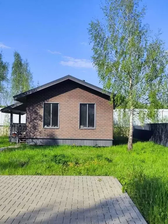 Дом в Тверская область, Конаковский муниципальный округ, д. Вахромеево ... - Фото 1