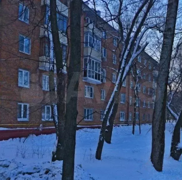 Комната 13,4 м в 3-к., 1/5 эт. - Фото 1