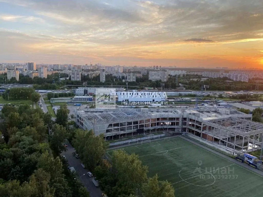 Продается 3-комнатная квартира - Фото 1