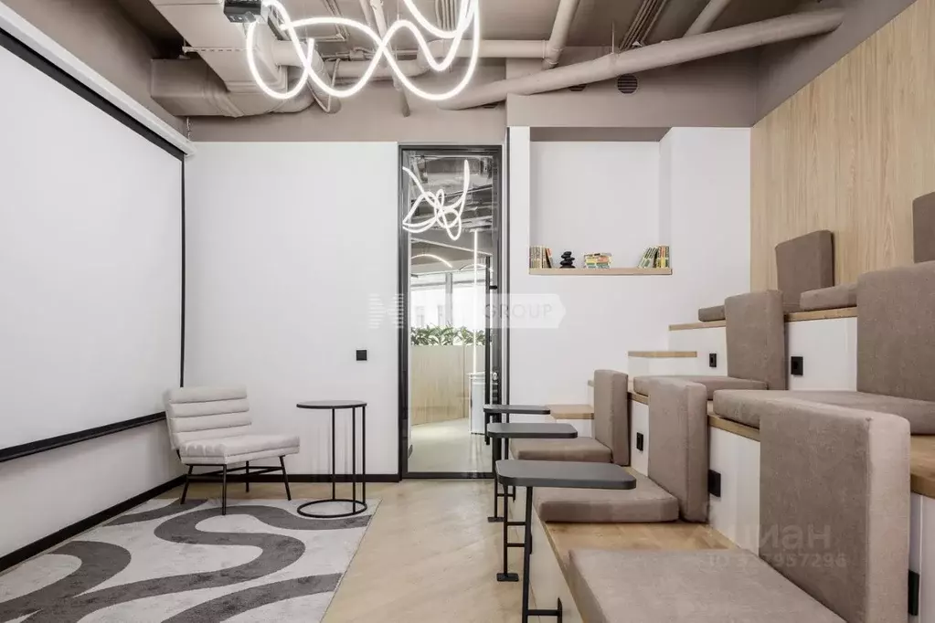 Офис в Москва Новослободская ул., 16 (872 м) - Фото 1