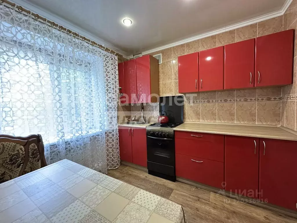 2-к кв. Оренбургская область, Бузулук пос. ВТК, 6 (40.0 м) - Фото 1