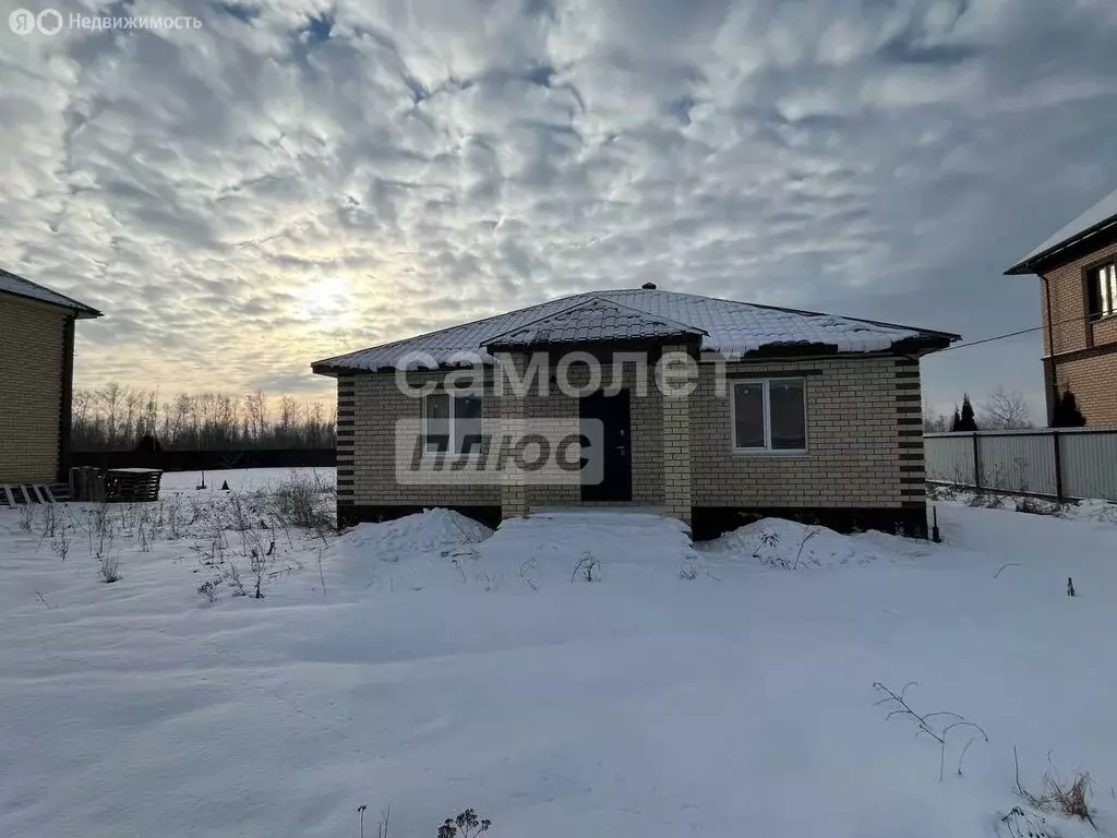 Дом в село Капитанщино, Городская улица, 44 (90 м) - Фото 1