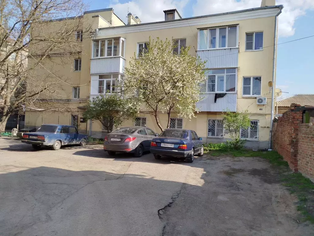 2-к. квартира, 42 м, 2/4 эт. - Фото 0