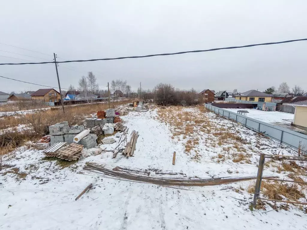 Участок в Тюменская область, Тюмень Садовое товарищество Липовый ... - Фото 1