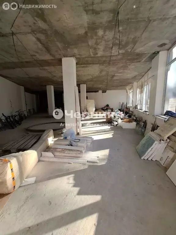 Торговая площадь (237 м) - Фото 1