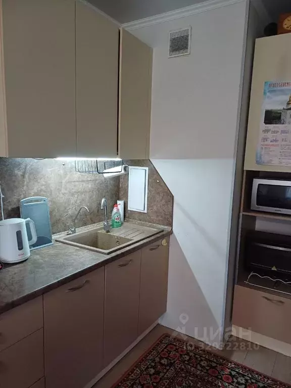2-к кв. Тюменская область, Тюмень ул. Парада Победы, 9 (49.5 м) - Фото 0