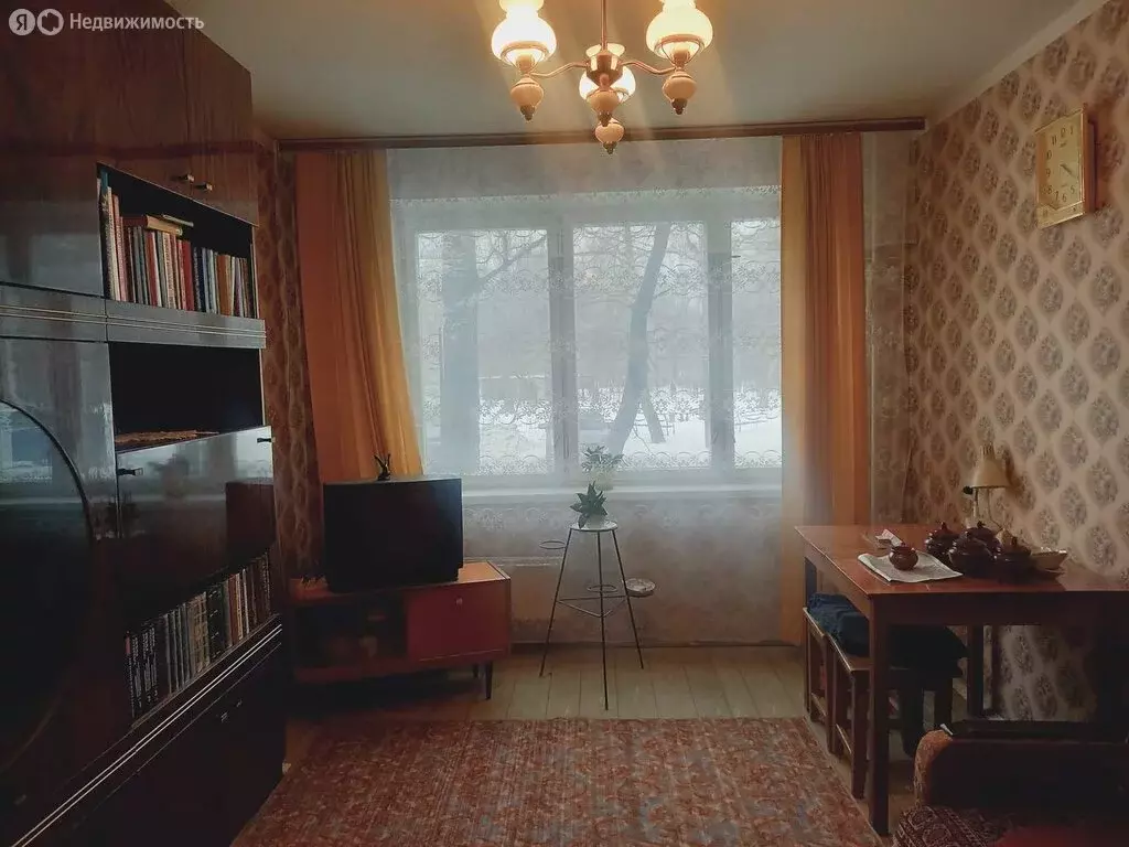 3-комнатная квартира: Тольятти, 10-й квартал, бульвар Луначарского, 4 ... - Фото 2