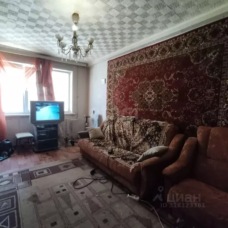 2-к кв. Саратовская область, Саратов ул. Имени А.И. Хользунова, 25/39 ... - Фото 0