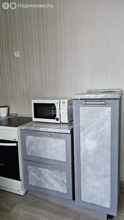 Квартира-студия: Омск, проспект Мира, 9/2 (33 м) - Фото 2