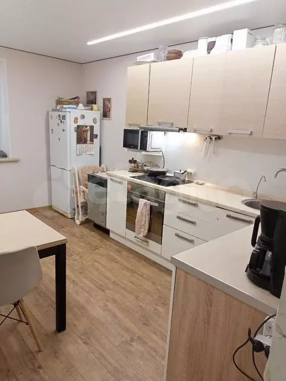 1-к. квартира, 42,2 м, 2/10 эт. - Фото 1