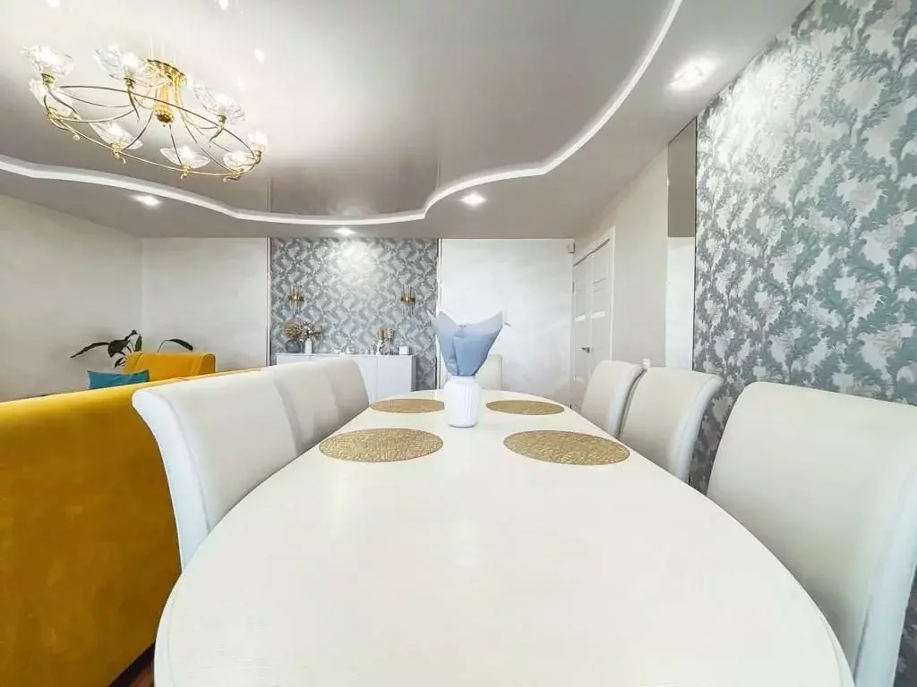 4-к кв. Иркутская область, Иркутск Советская ул., 115А (139.5 м) - Фото 1