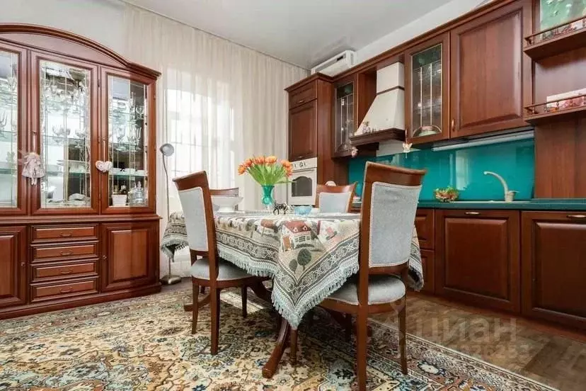 3-к кв. Иркутская область, Иркутск ул. Фридриха Энгельса, 10 (77.3 м) - Фото 1