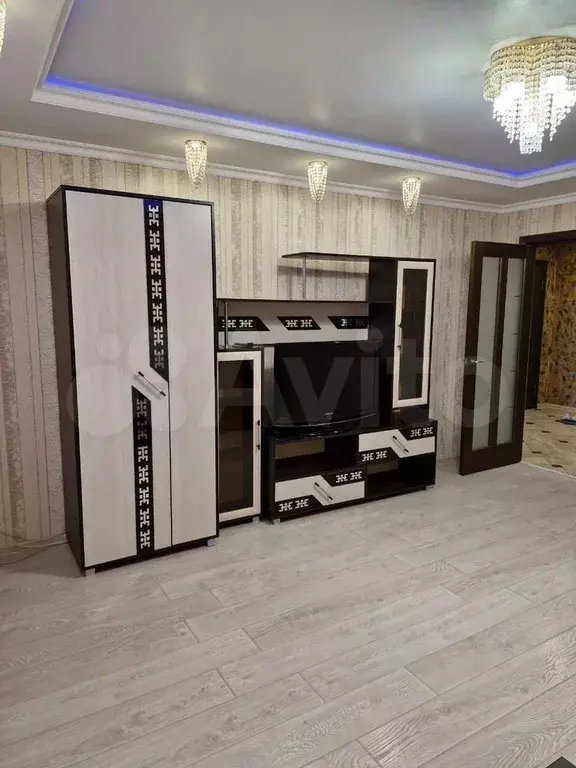2-к. квартира, 64 м, 2/12 эт. - Фото 1
