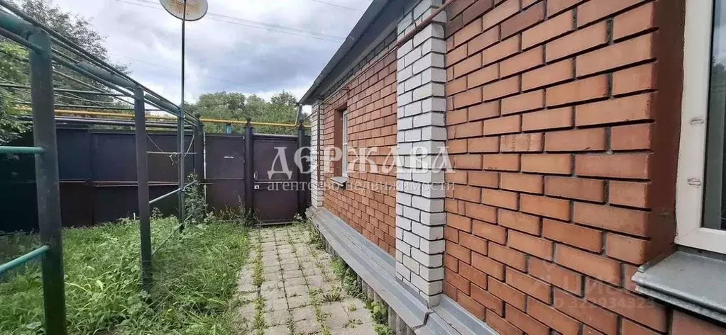 Дом в Белгородская область, Старый Оскол ул. Крупской, 106 (57 м) - Фото 2