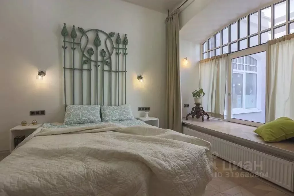 2-к кв. Санкт-Петербург Вознесенский просп., 41К (55.0 м) - Фото 0