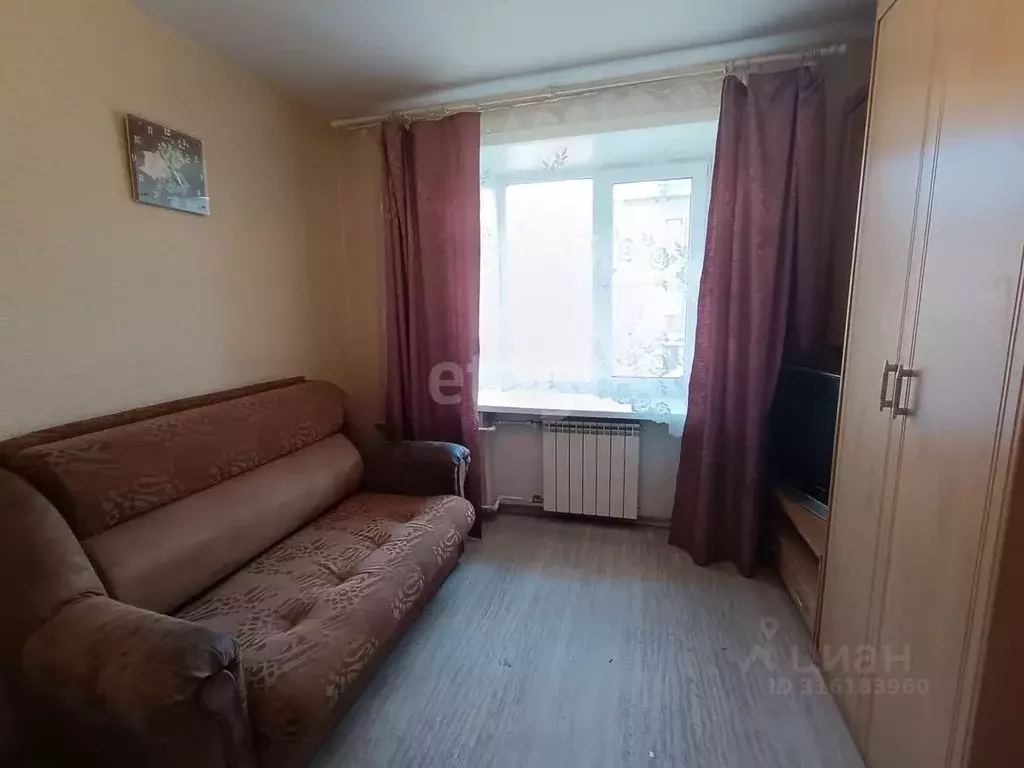 1-к кв. Кемеровская область, Юрга ул. Леонова, 6 (13.3 м) - Фото 0