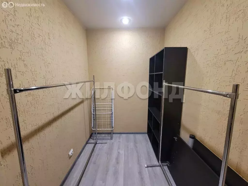 2-комнатная квартира: Абакан, улица Кирова, 120к2 (57.6 м) - Фото 0