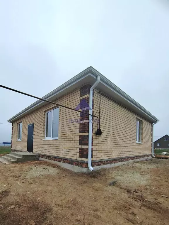 Дом в Ростовская область, Цимлянск Краснознаменная ул. (92 м) - Фото 1