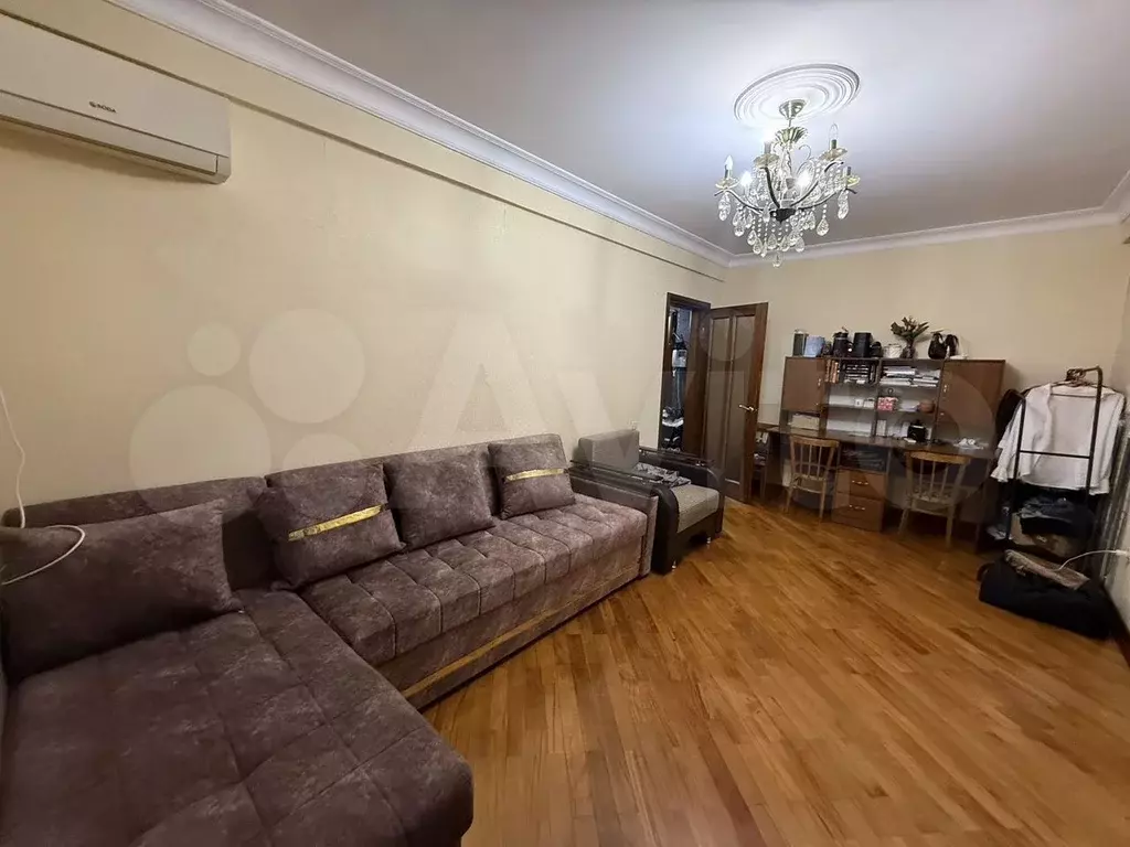 2-к. квартира, 55 м, 9/10 эт. - Фото 0