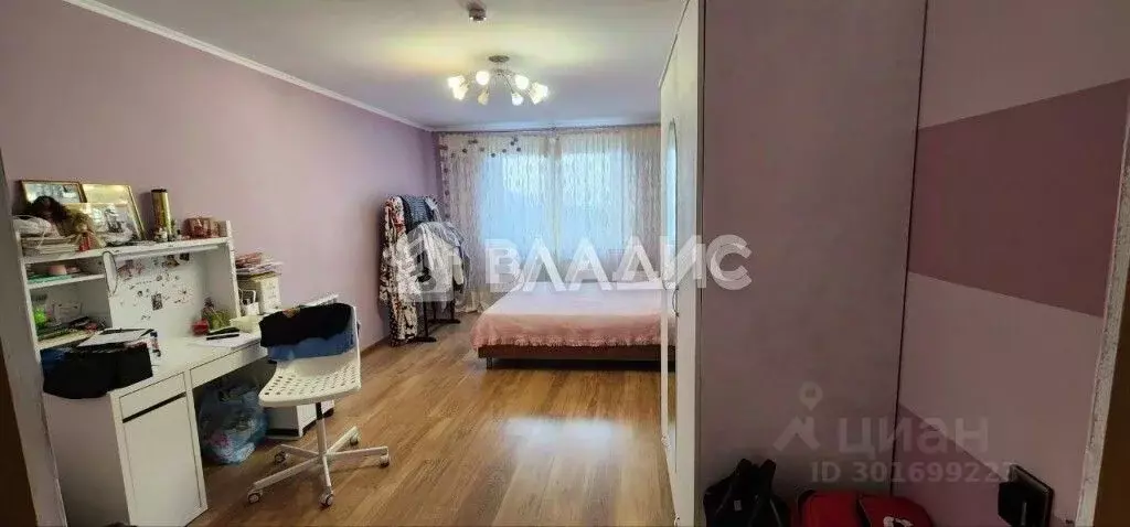 3-к кв. Бурятия, Улан-Удэ 111-й мкр, 3/1 (92.2 м) - Фото 1