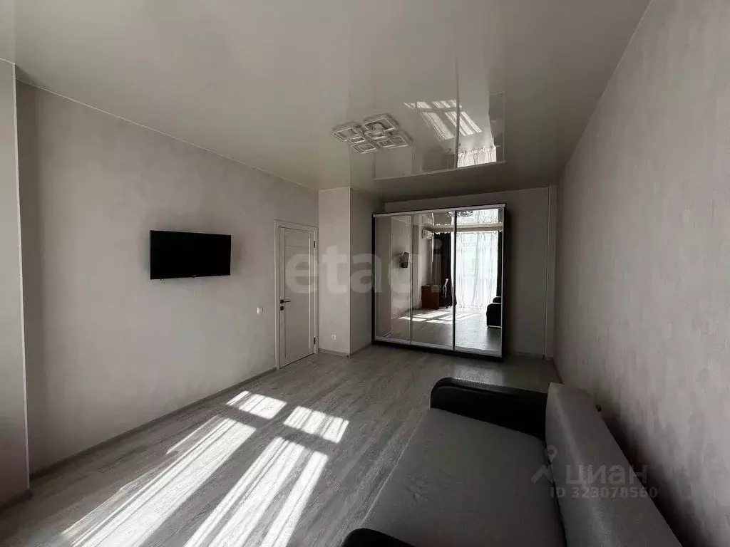 1-к кв. Крым, Симферополь ул. Батурина (35.2 м) - Фото 1