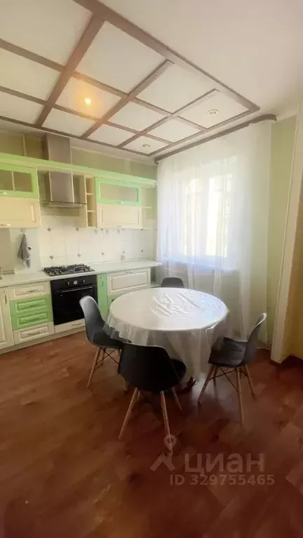 3-к кв. Астраханская область, Астрахань ул. Валерии Барсовой, 8 (73.0 ... - Фото 1