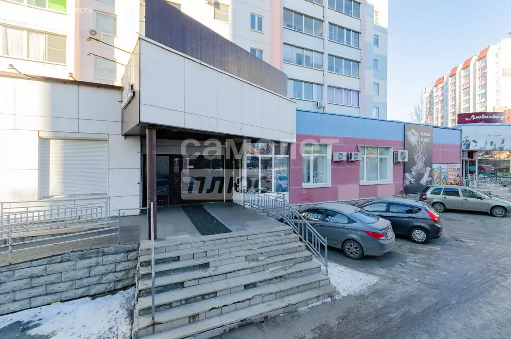 Торговая площадь (186.7 м) - Фото 2