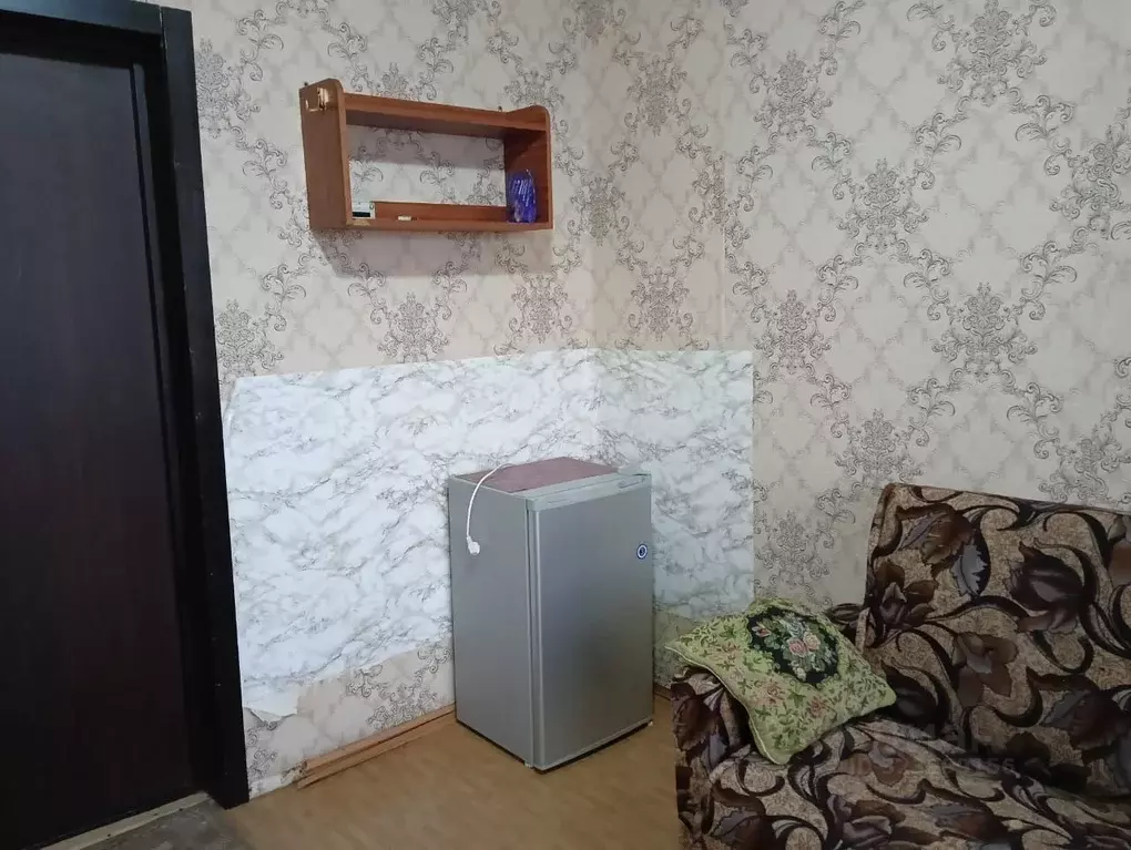 Комната Псковская область, Псков ул. Ижорского Батальона, 5а (13.0 м) - Фото 2