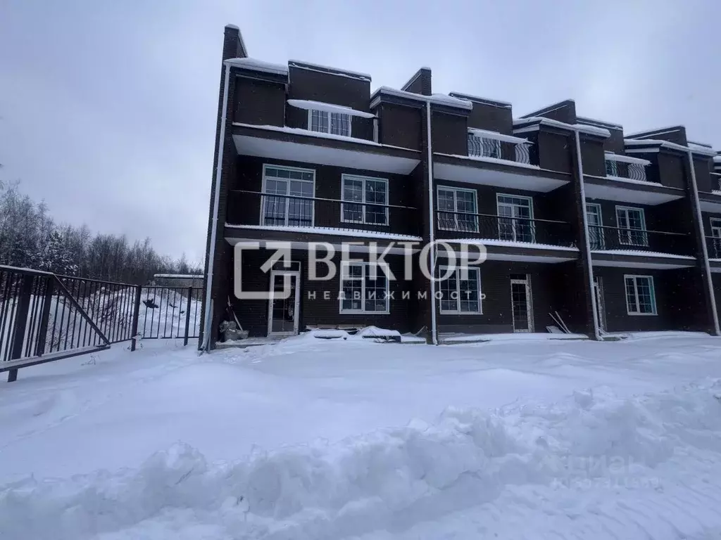 Таунхаус в Ярославская область, Ярославский район, Заволжское с/пос, ... - Фото 1