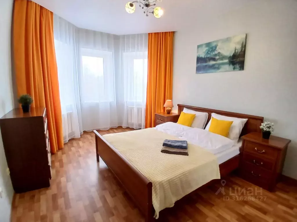 2-к кв. Вологодская область, Вологда Советский просп., 84А (65.0 м) - Фото 0