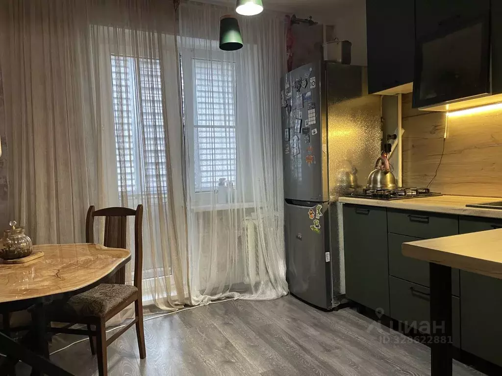 3-к кв. Ленинградская область, Кириши ул. Декабристов Бестужевых, 7 ... - Фото 1