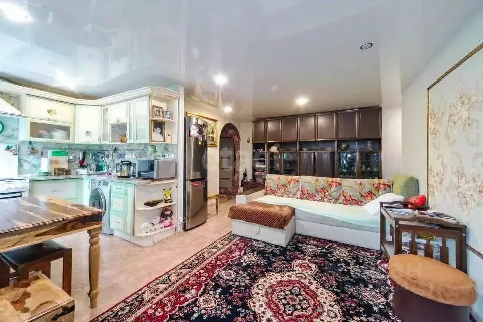 3-к кв. Амурская область, Благовещенск ул. Ленина, 184 (57.6 м) - Фото 1