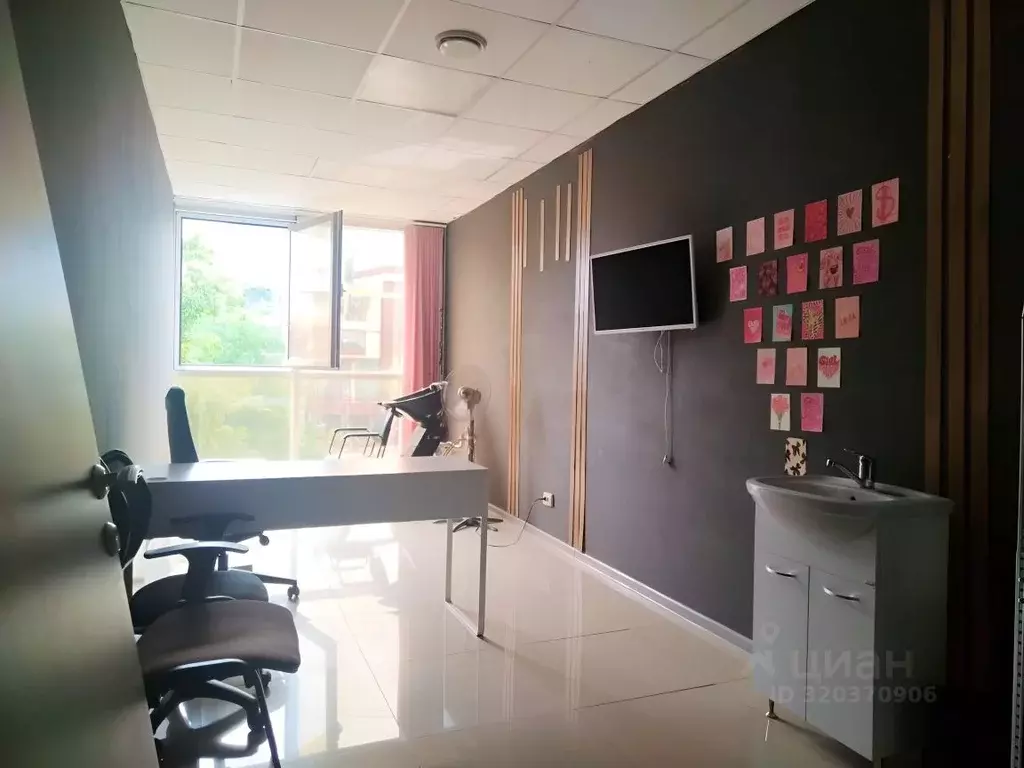 Помещение свободного назначения в Ставропольский край, Ставрополь ул. ... - Фото 1