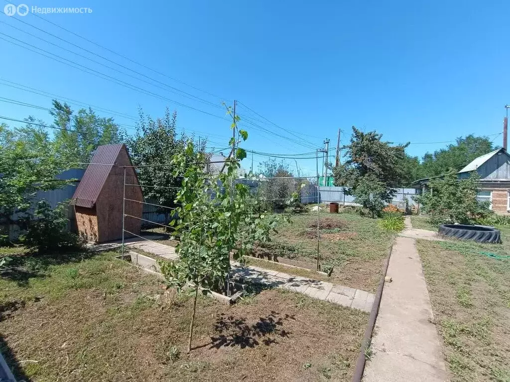 Дом в Весенний сельсовет, СНТ Карачи, 3-я линия (20 м) - Фото 1