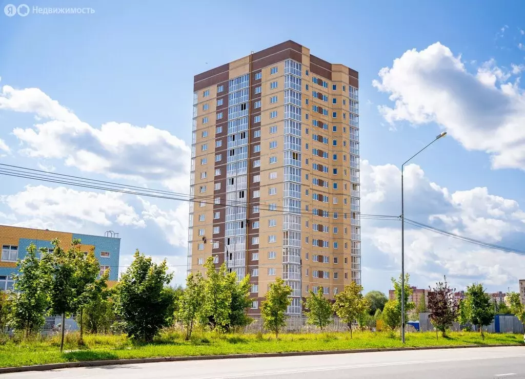 2-комнатная квартира: Калуга, улица Серафима Туликова, 4 (64.65 м) - Фото 0
