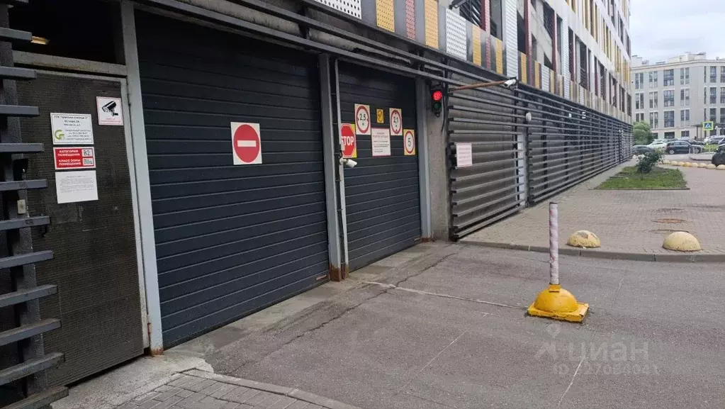 Гараж в Санкт-Петербург ул. Военная, 6 (13 м) - Фото 2