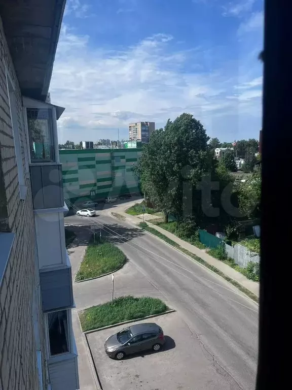 1-к. квартира, 30,3 м, 5/5 эт. - Фото 0