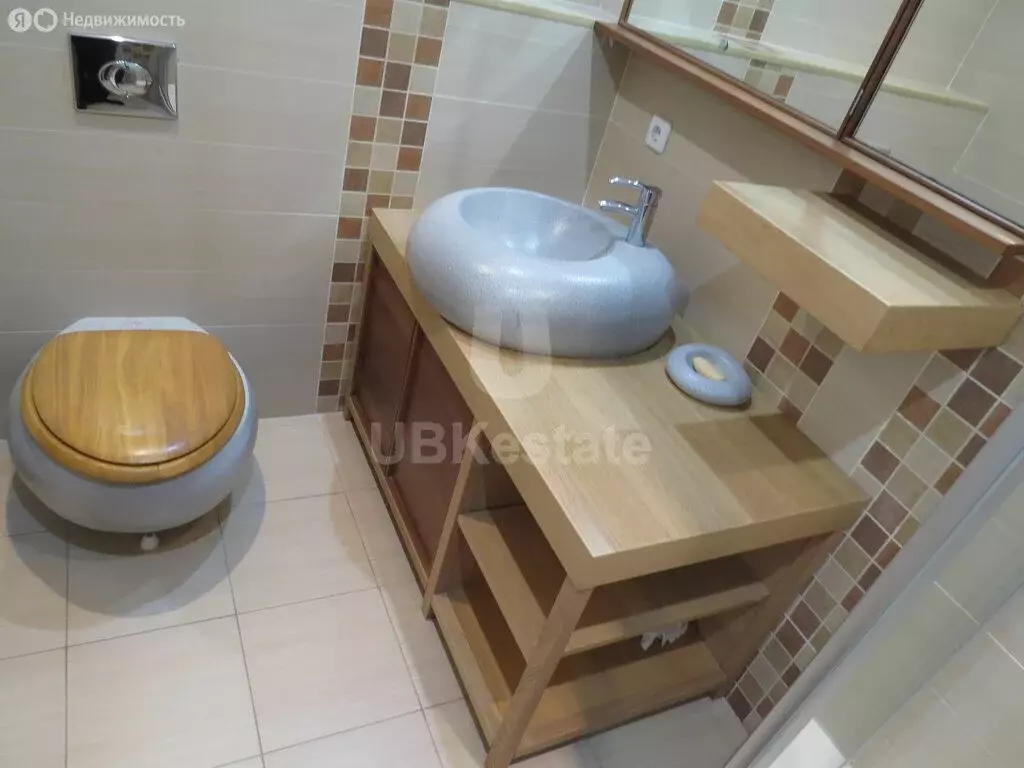 2-комнатная квартира: Алушта, Платановая улица, 1 (66.9 м) - Фото 1